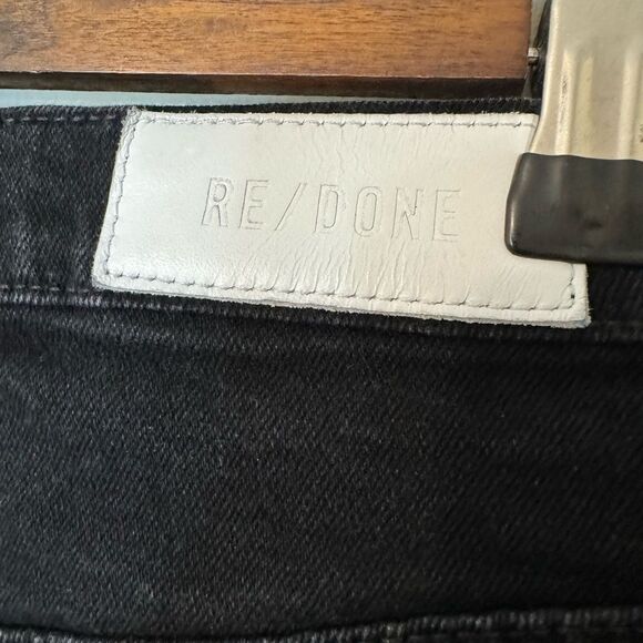 Re/Done 80’s Slim Straight Leg Jean in Jet Black - Picture 11 of 11
